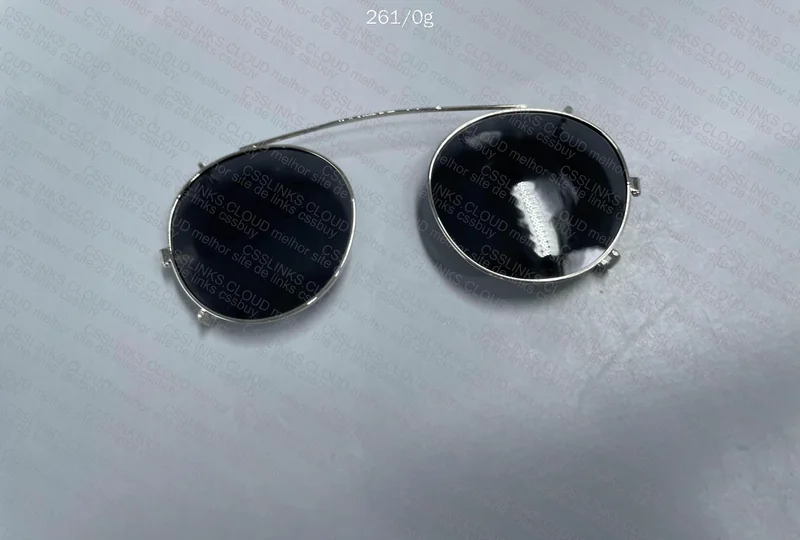 Degree Frame with Clip On 6