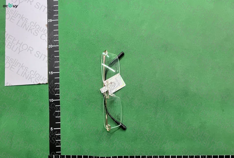 Eyeglass Frame