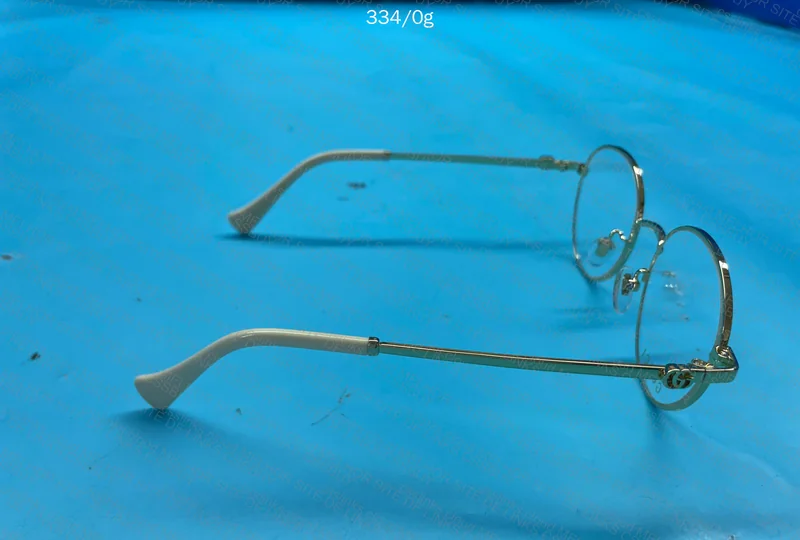 Gucci Eyeglass Frame 4