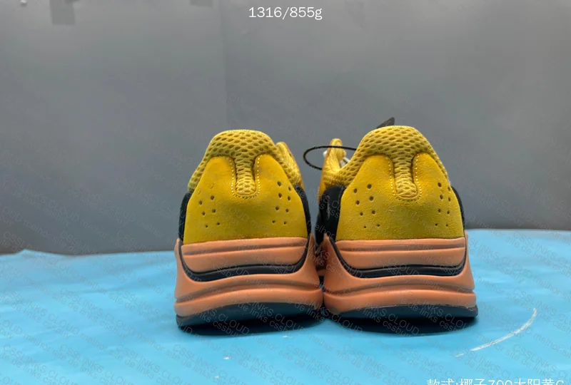As cores tao certas? Yeezy 700 3