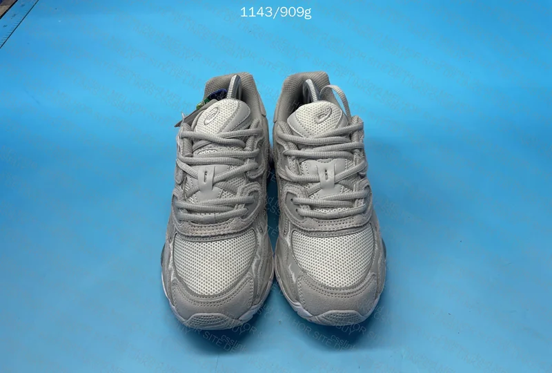 ASIC GEL NYC CLOUD GREY