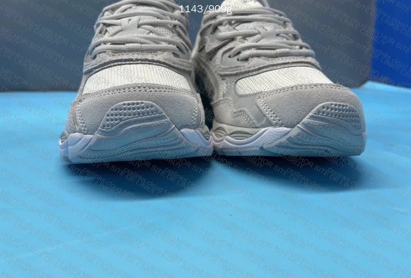 ASIC GEL NYC CLOUD GREY 2