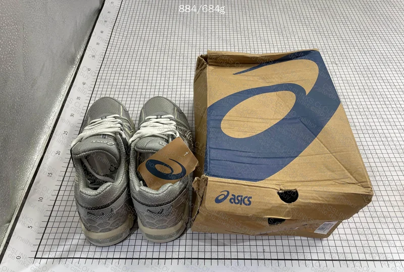 asics blind box 8