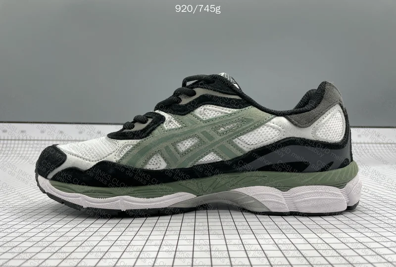 Asics blind box 5