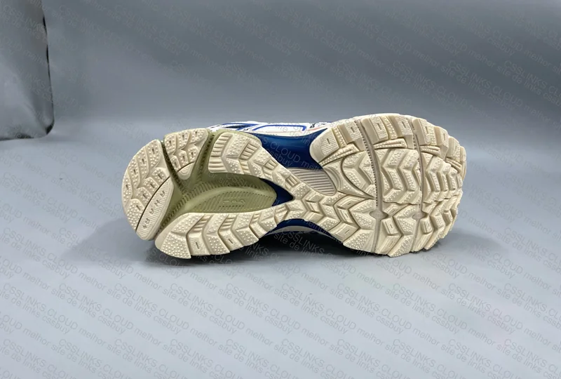 asics gel kahana 8 5