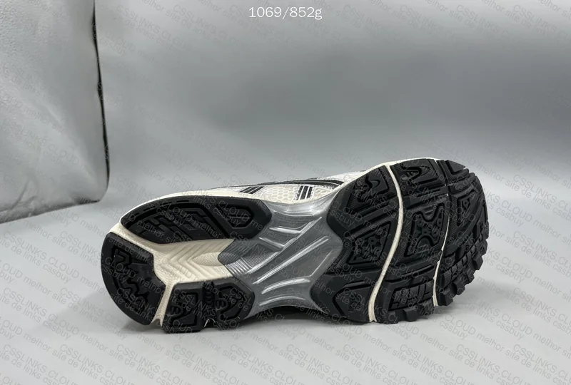 Asics Gel-Kayano 14 10