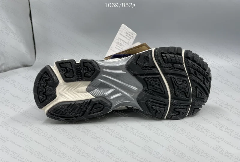 Asics Gel-Kayano 14 6