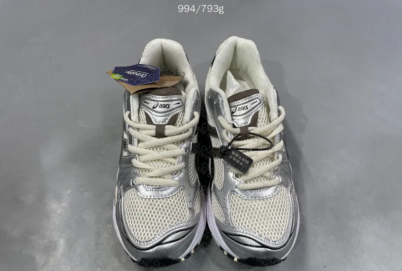 Asics Gel Kayano 14 3