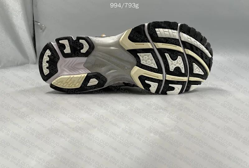 Asics Gel Kayano 14 6