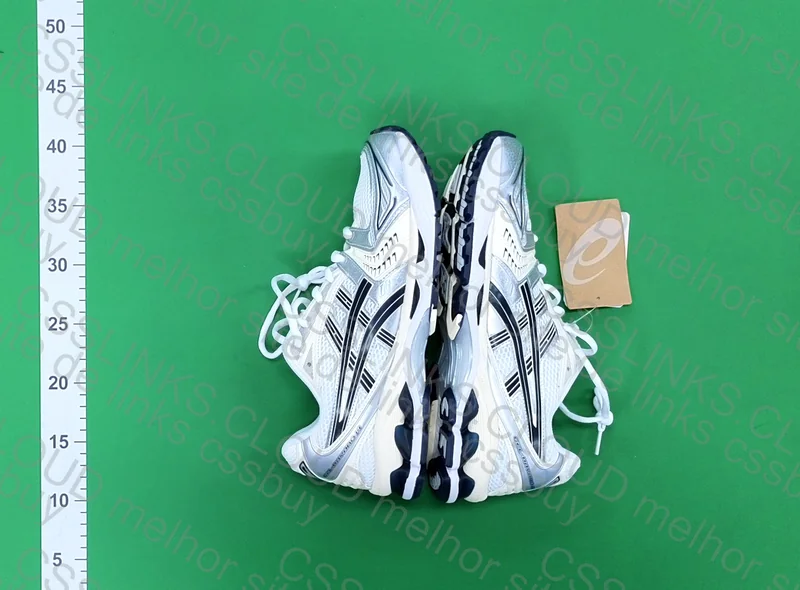 Asics Gel-Kayano 14 4