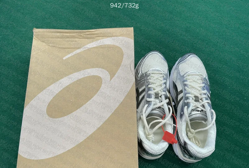 ASICS GEL KAYANO 14