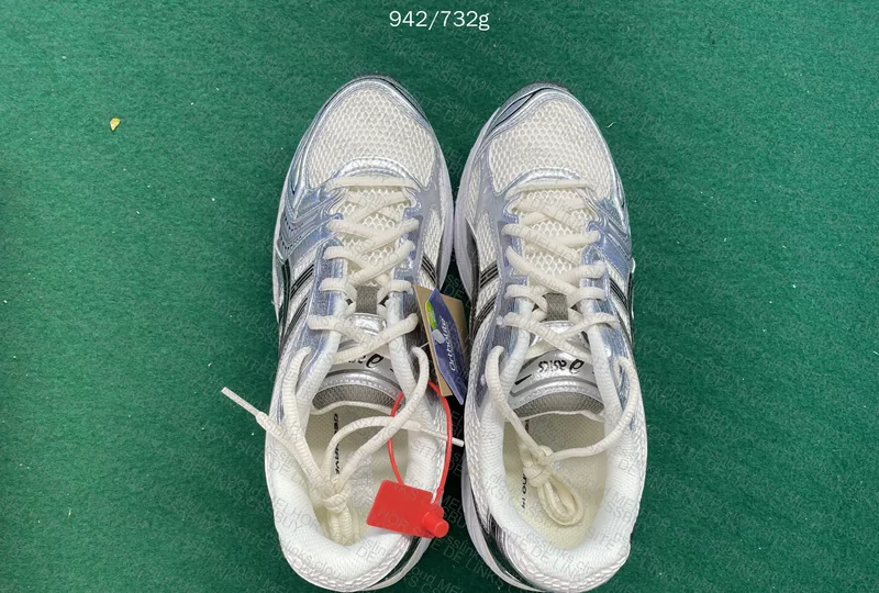 ASICS GEL KAYANO 14 3