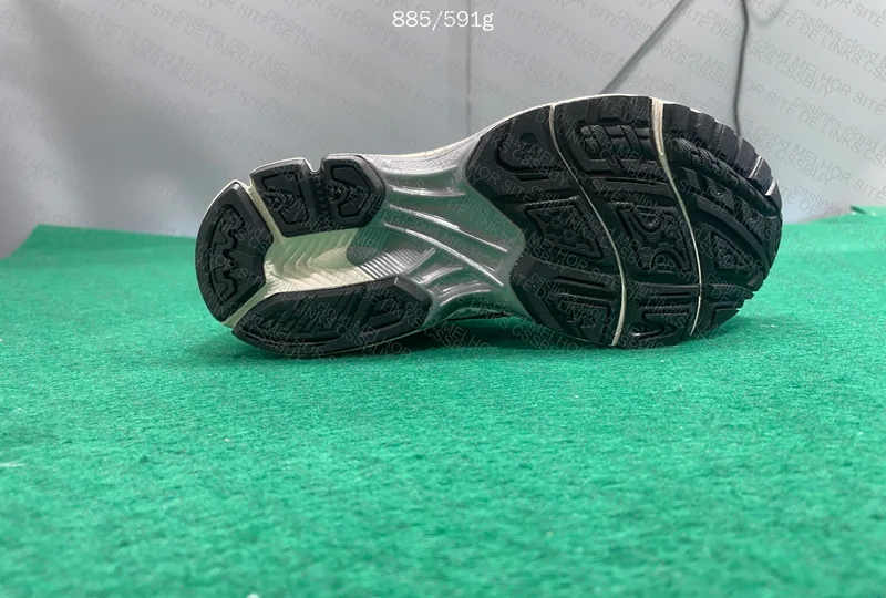 Asics Gel Kayano 14