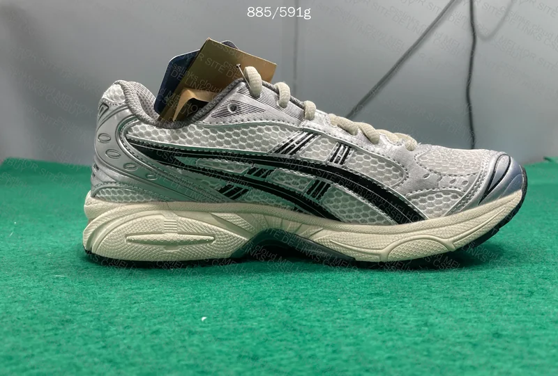 Asics Gel Kayano 14 4