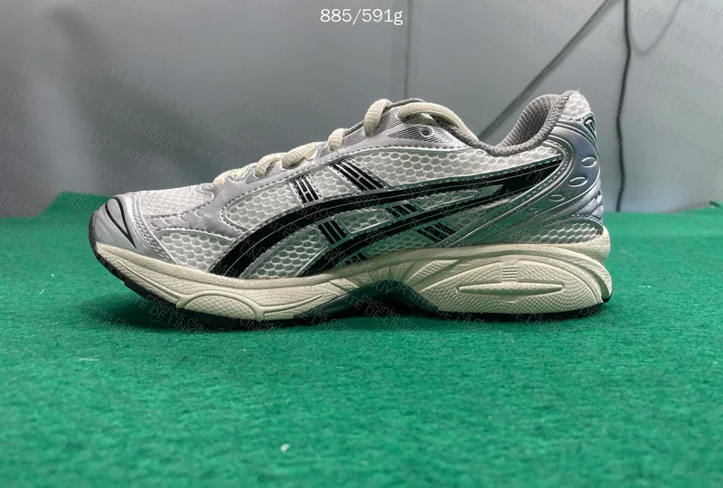 Asics Gel Kayano 14 9