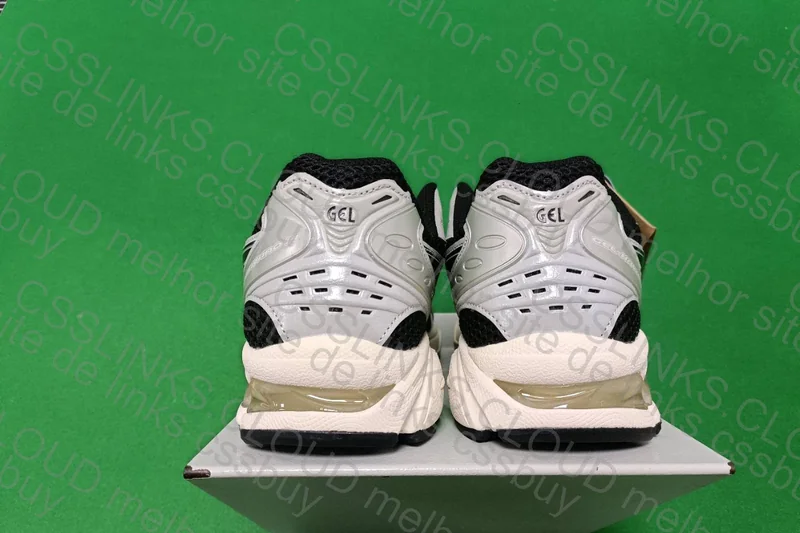 asics gel kayano GL??? 4