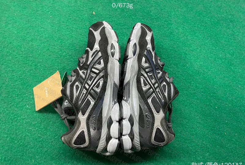 Asics Gel NYC (100y sale) 3