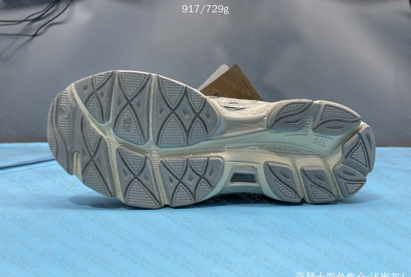 Asics Gel-NYC 1201A789-103 6