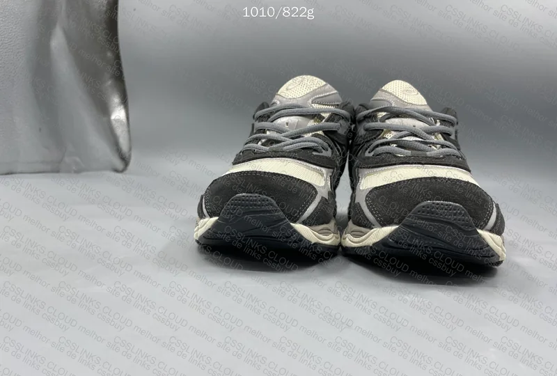 ASICS GEL NYC 6