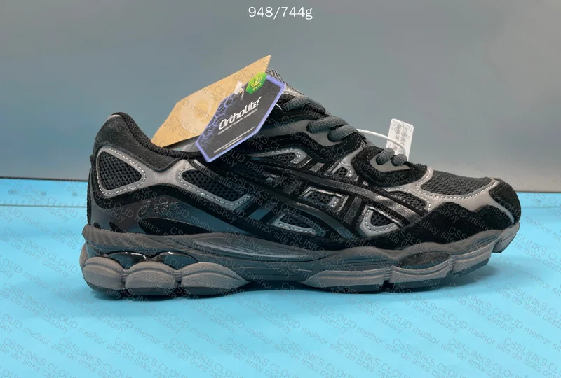 ASICS GEL NYC 2
