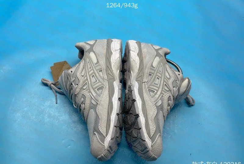 ASICS GEL NYC 3