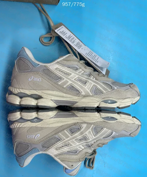ASICS GEL NYC 6