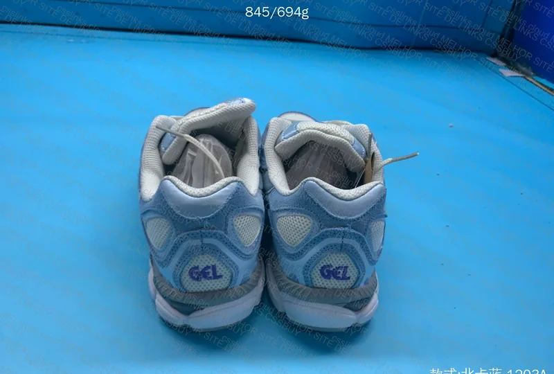 asics gel nyc 3