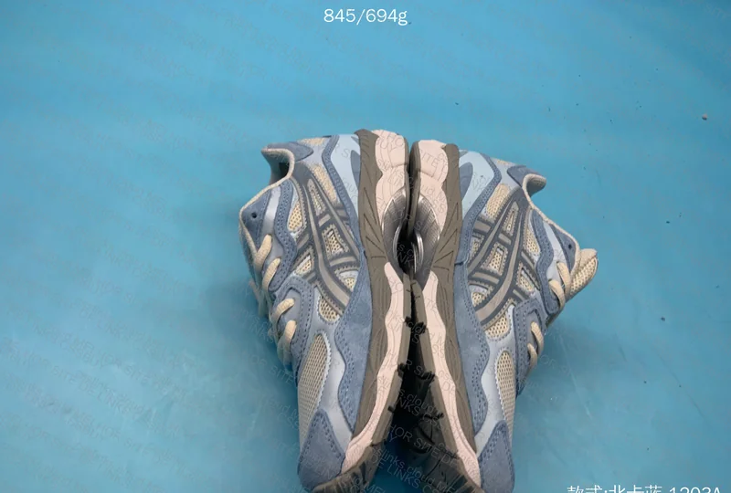 asics gel nyc 6