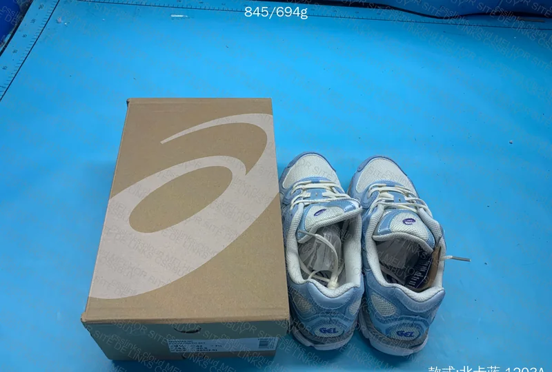 asics gel nyc 8