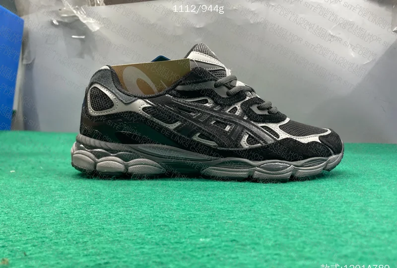 Asics Gel NYC 9