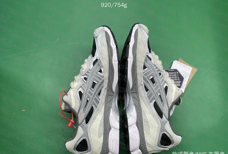 ASICS GEL NYC 5