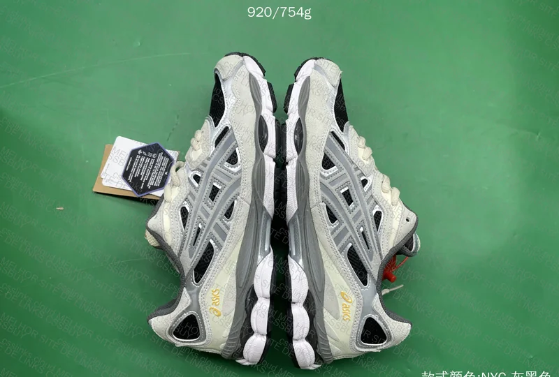 ASICS GEL NYC 6