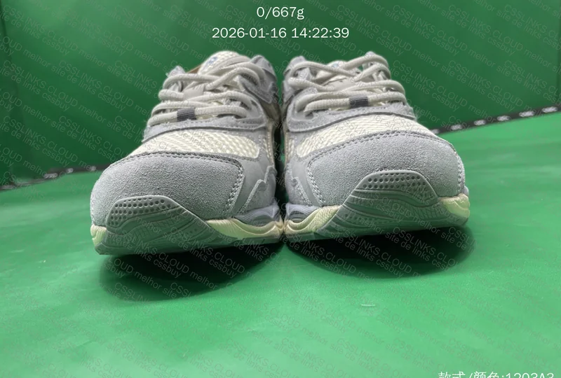 ASICS GEL NYC 2