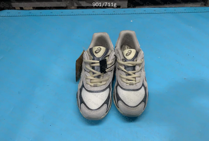 Asics Gel NYC (Yellowish?)