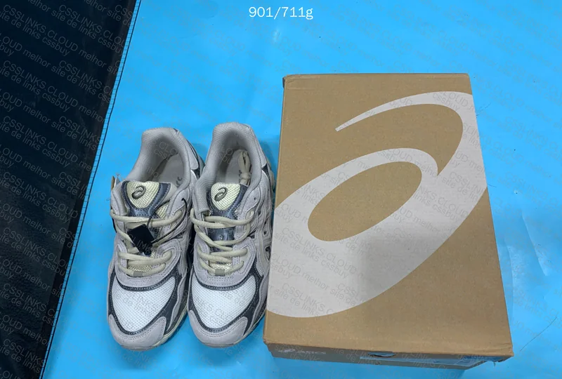 Asics Gel NYC (Yellowish?) 4