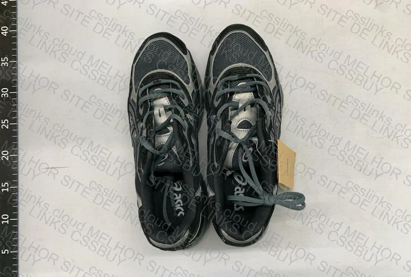 ASICS GEL NYC - BLACK 5