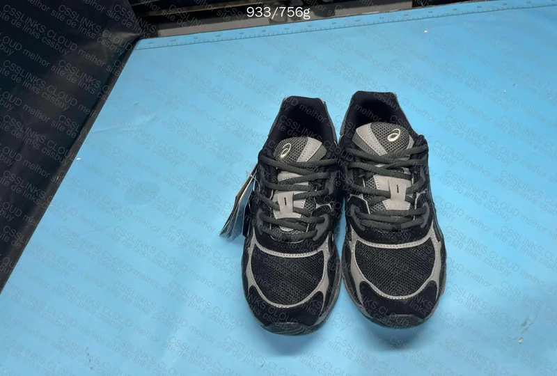 Asics Gel NYC Black