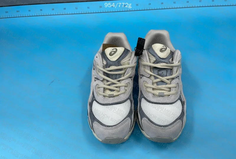 Asics Gel NYC Cream Oyster Grey 5