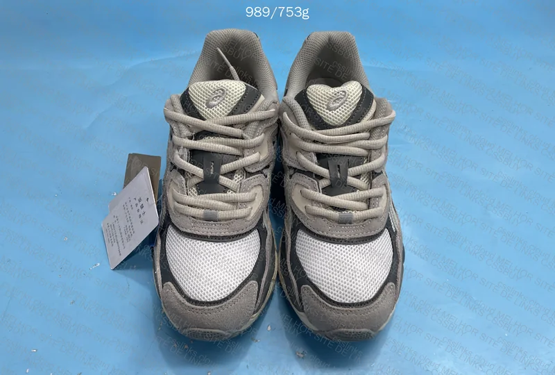 Asics Gel NYC Cream Oyster Grey