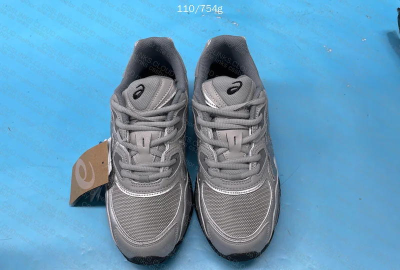 Asics Gel NYC and Stussy Shirt
