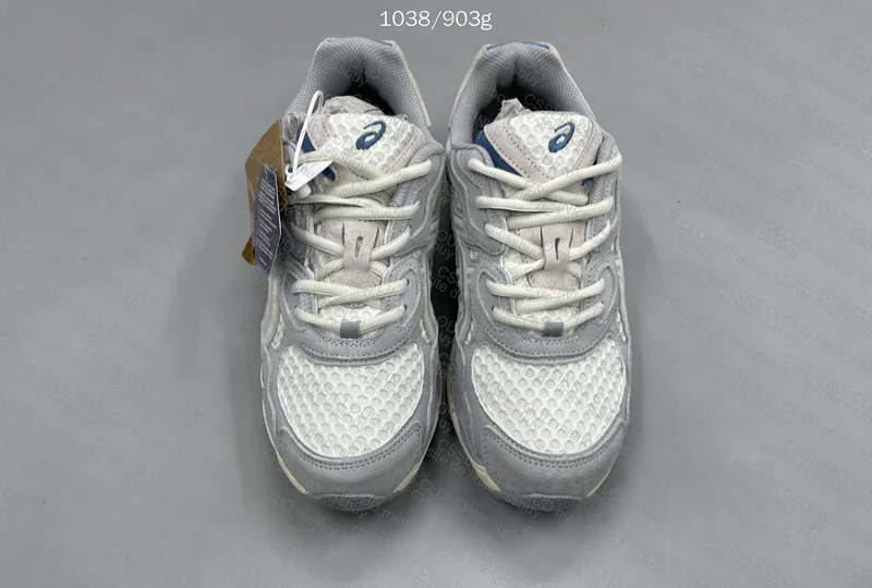 Asics gel NYC ivory/mid gray