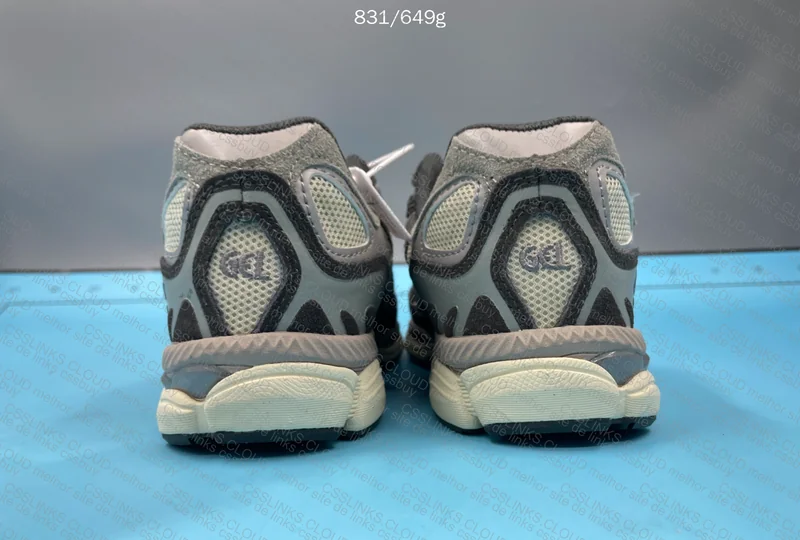 Asics gel nyc "oatmeal" 6