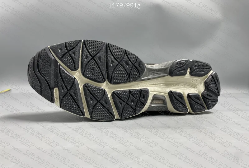 ASICS Gel NYC Obsidian Grey 3