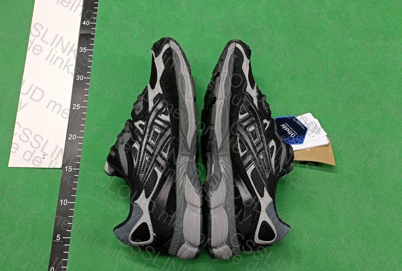 Asics Gel NYC Black 6