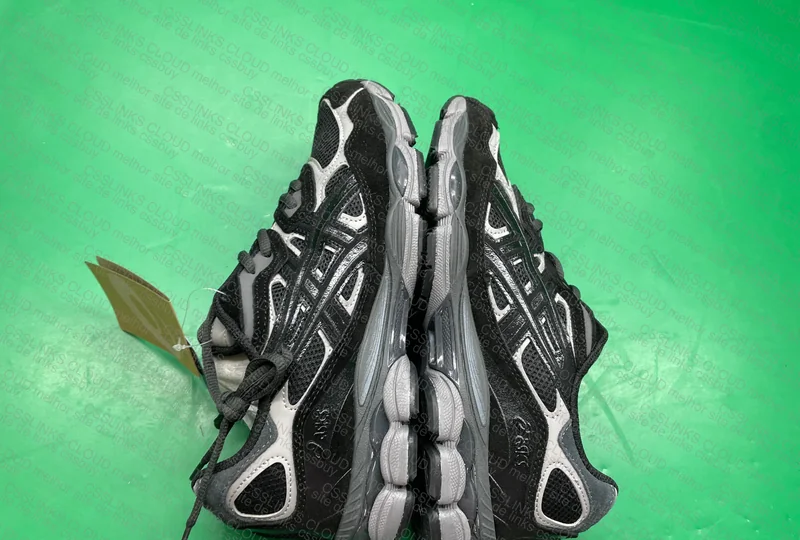 Asics Gel NYC Black 5