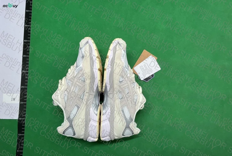 asics gel off white brown 4