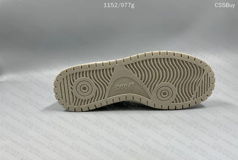 Asics Japan 7