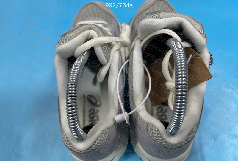Asics Kayano 14 5