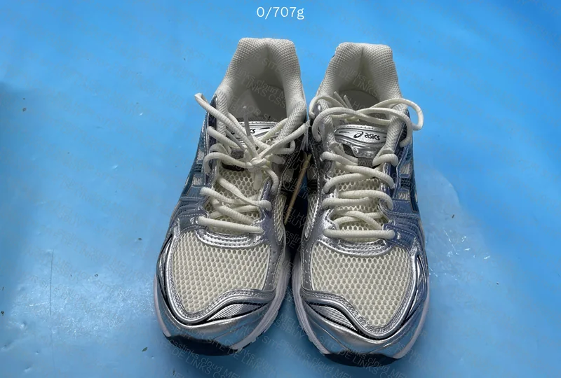 Asics Kayano 14 4