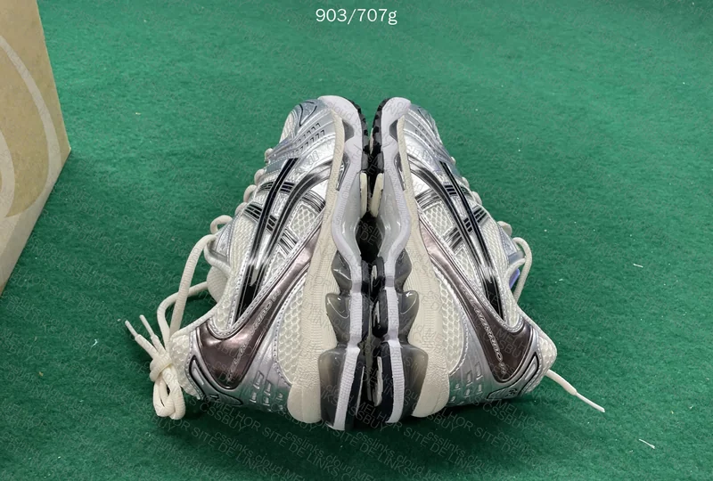 Asics Kayano 14 7